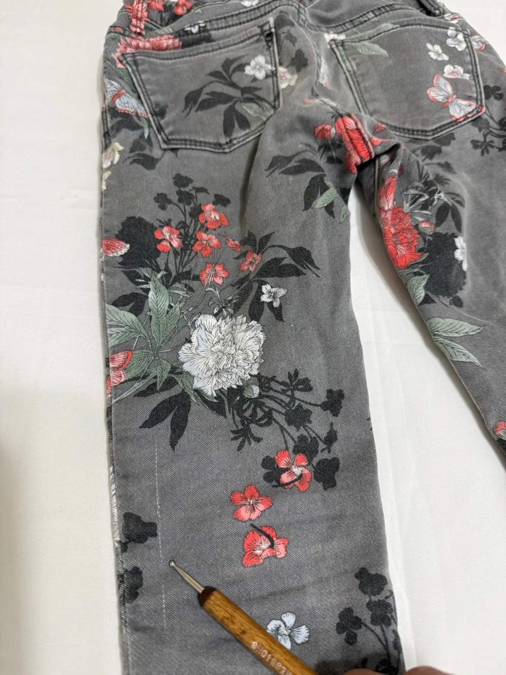 GAP Denim Girls Floral Butterfly Super Skinny Stretch Jeans Print Size 6 Regular